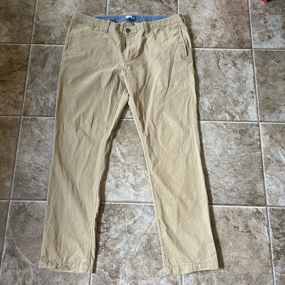 14th and Union khaki pants